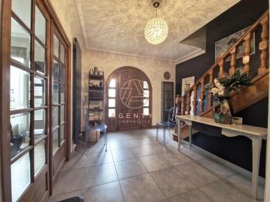 Maison à vendre 7 pièces de 182,42 m² à Champigny-sur-Marne