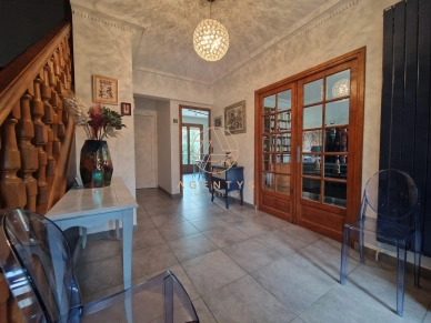 Maison à vendre 7 pièces de 182,42 m² à Champigny-sur-Marne