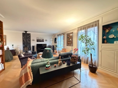 Maison à vendre 7 pièces de 182,42 m² à Champigny-sur-Marne