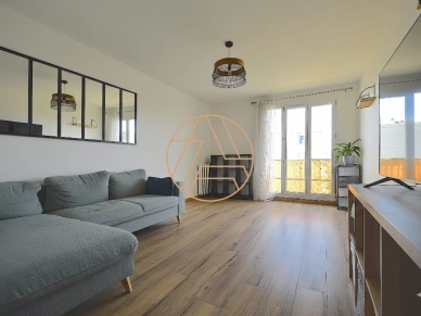 Appartement à vendre 2 pièces de 54 m² à Saint-Maur-des-Fossés