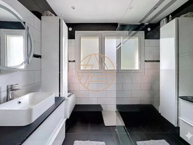 Maison à vendre 6 pièces de 122 m² à Yerres