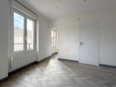 Appartement à vendre 2 pièces de 29 m² à Saint-Maur-des-Fossés
