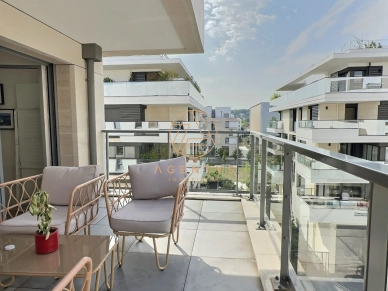 Appartement loué 3 pièces de 68,45 m² à Saint-Maur-des-Fossés