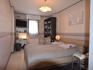 Appartement à vendre 2 pièces de 48,89 m² à Joinville-le-Pont