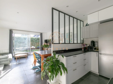 Maison à vendre 5 pièces de 80,19 m² à Saint-Maur-des-Fossés