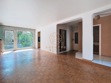 Appartement à vendre 3 pièces de 65,12 m² à Saint-Maur-des-Fossés