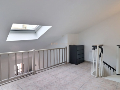 Appartement à vendre 2 pièces de 46 m² à Saint-Chamas