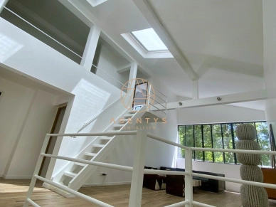 Appartement à vendre 7 pièces de 167 m²