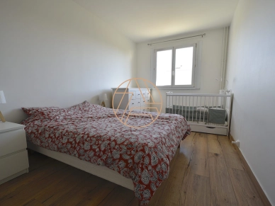Appartement à vendre 2 pièces de 54 m² à Saint-Maur-des-Fossés