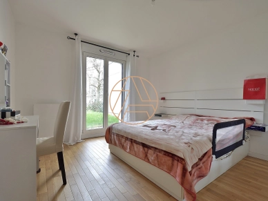 Appartement à vendre 3 pièces de 73,34 m² à Saint-Maur-des-Fossés