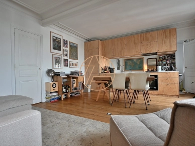 Appartement à vendre 3 pièces de 53 m² à Paris