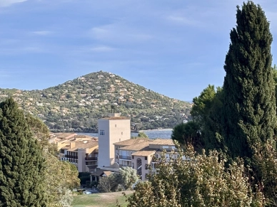 Appartement à vendre 2 pièces de 23 m² à Saint-Raphaël