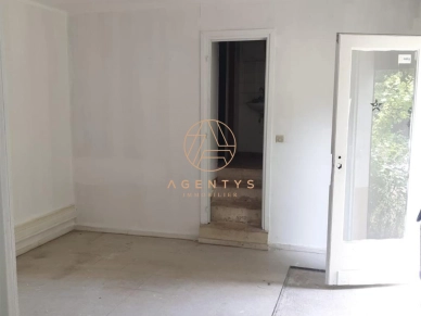 Local commercial à vendre de 213 m²