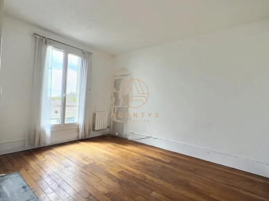 Appartement à vendre 4 pièces de 68,25 m² à Saint-Maur-des-Fossés