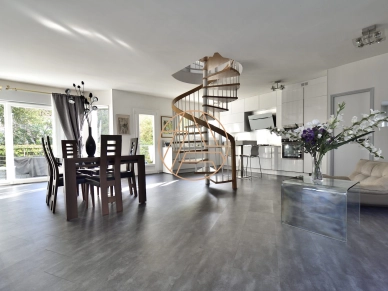 Maison à vendre 6 pièces de 156 m² à Créteil