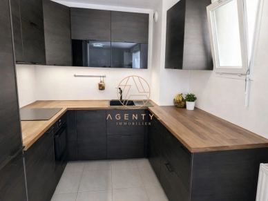 Appartement à vendre 3 pièces de 57 m² à Noisy-le-Grand