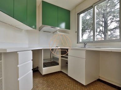 Appartement à vendre 2 pièces de 47 m² à Saint-Maur-des-Fossés