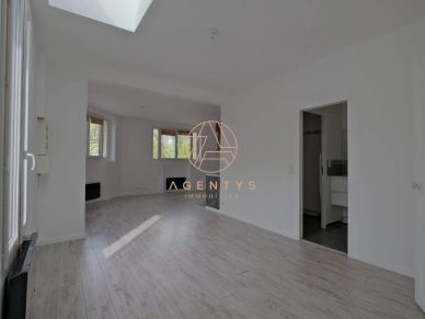 Appartement à vendre 4 pièces de 70,42 m² à Saint-Maur-des-Fossés