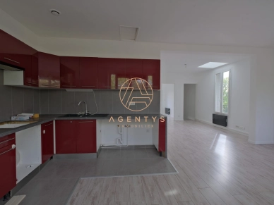 Appartement à vendre 4 pièces de 70,42 m² à Saint-Maur-des-Fossés