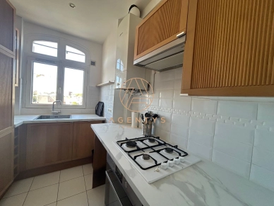 Appartement à louer 2 pièces de 41,9 m² à Nogent-sur-Marne