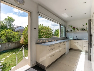 Maison à vendre 6 pièces de 114 m² à Bry-sur-Marne