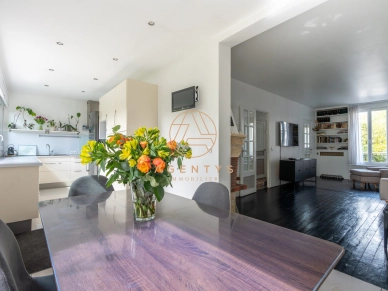 Maison à vendre 6 pièces de 114 m² à Bry-sur-Marne