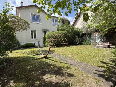 Maison à vendre 5 pièces de 115 m² à Saint-Maur-des-Fossés