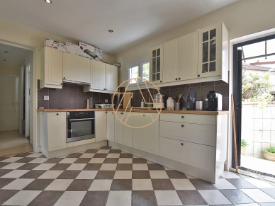 Maison à vendre 5 pièces de 115 m² à Saint-Maur-des-Fossés