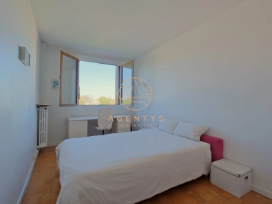 Appartement à vendre 4 pièces de 68,14 m² à Saint-Maur-des-Fossés