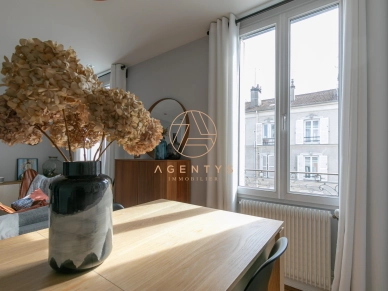 Appartement à vendre 3 pièces de 58,74 m² à Saint-Maur-des-Fossés