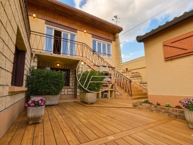 Maison à vendre 5 pièces de 99 m² à Saint-Maur-des-Fossés