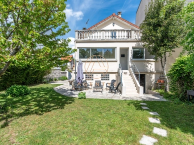 Maison à vendre 6 pièces de 114 m² à Bry-sur-Marne