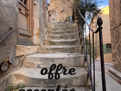 Maison à vendre 4 pièces de 115,65 m² à Jouques