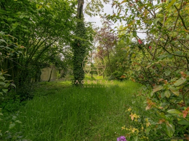 Maison à vendre 10 pièces de 177,29 m² à Saint-Maur-des-Fossés