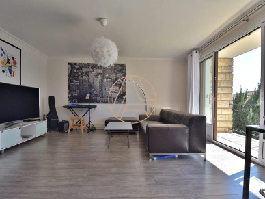 Appartement à vendre 5 pièces de 107,47 m² à Saint-Maur-des-Fossés