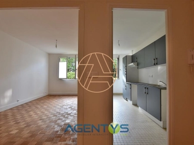 Appartement à louer 2 pièces de 50 m² à Saint-Maur-des-Fossés