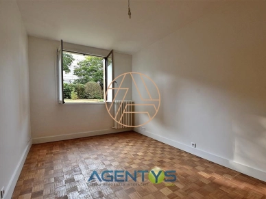 Appartement à louer 2 pièces de 50 m² à Saint-Maur-des-Fossés