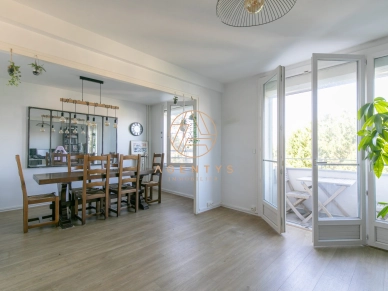 Appartement à vendre 4 pièces de 67,76 m² à Saint-Maur-des-Fossés