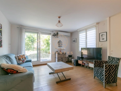 Appartement à vendre 2 pièces de 45,48 m² à Saint-Maur-des-Fossés