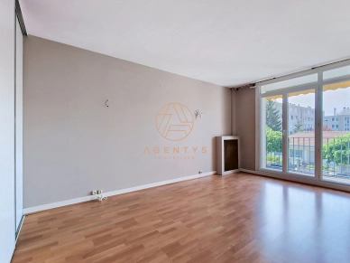 Appartement à vendre 4 pièces de 70,13 m² à Joinville-le-Pont