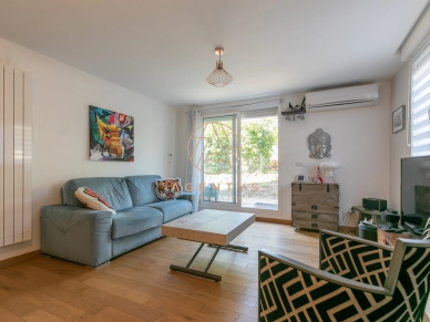 Appartement à vendre 2 pièces de 45,48 m² à Saint-Maur-des-Fossés