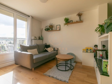 Appartement à vendre 3 pièces de 61,59 m² à Saint-Maur-des-Fossés