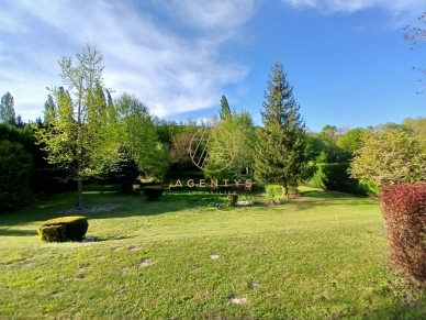 Maison à vendre 7 pièces de 220 m² à Sermaise