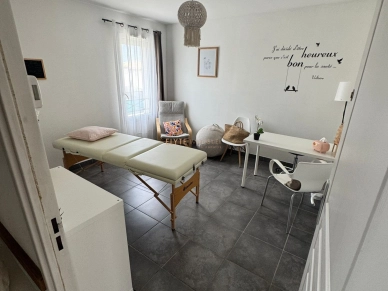 Maison à vendre 4 pièces de 94 m² à Châteauneuf-les-Martigues