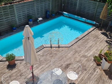 Maison à vendre 7 pièces de 136 m² à Saint-Maur-des-Fossés