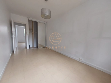 Appartement à vendre 3 pièces de 55,3 m² à Saint-Maur-des-Fossés