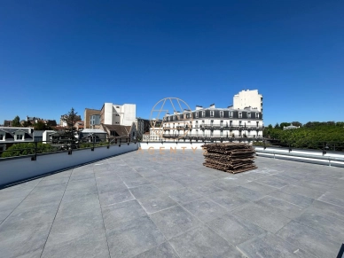 Appartement à louer 4 pièces de 108,4 m² à Nogent-sur-Marne
