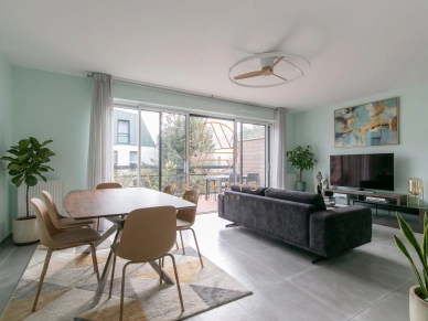 Appartement à vendre 5 pièces de 91,43 m² à Saint-Maur-des-Fossés