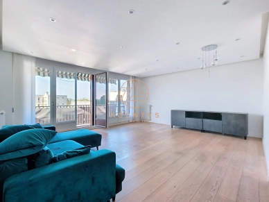 Appartement à vendre 3 pièces de 82 m² à Saint-Maur-des-Fossés