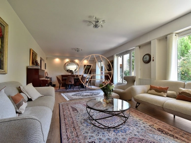 Appartement à vendre 6 pièces de 117,91 m² à Saint-Maur-des-Fossés